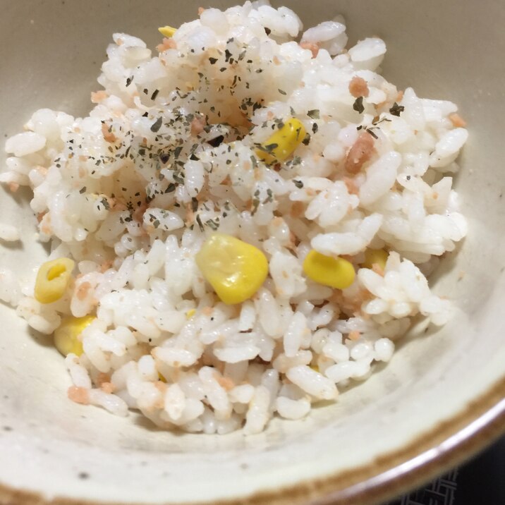コーン 鮭フレークのバジルバターごはん レシピ 作り方 By ゴールデンアルジータ 楽天レシピ コーン 鮭フレークのバジルバターごはん レシピ 作り方 By ゴールデンアルジータ 楽天レシピ